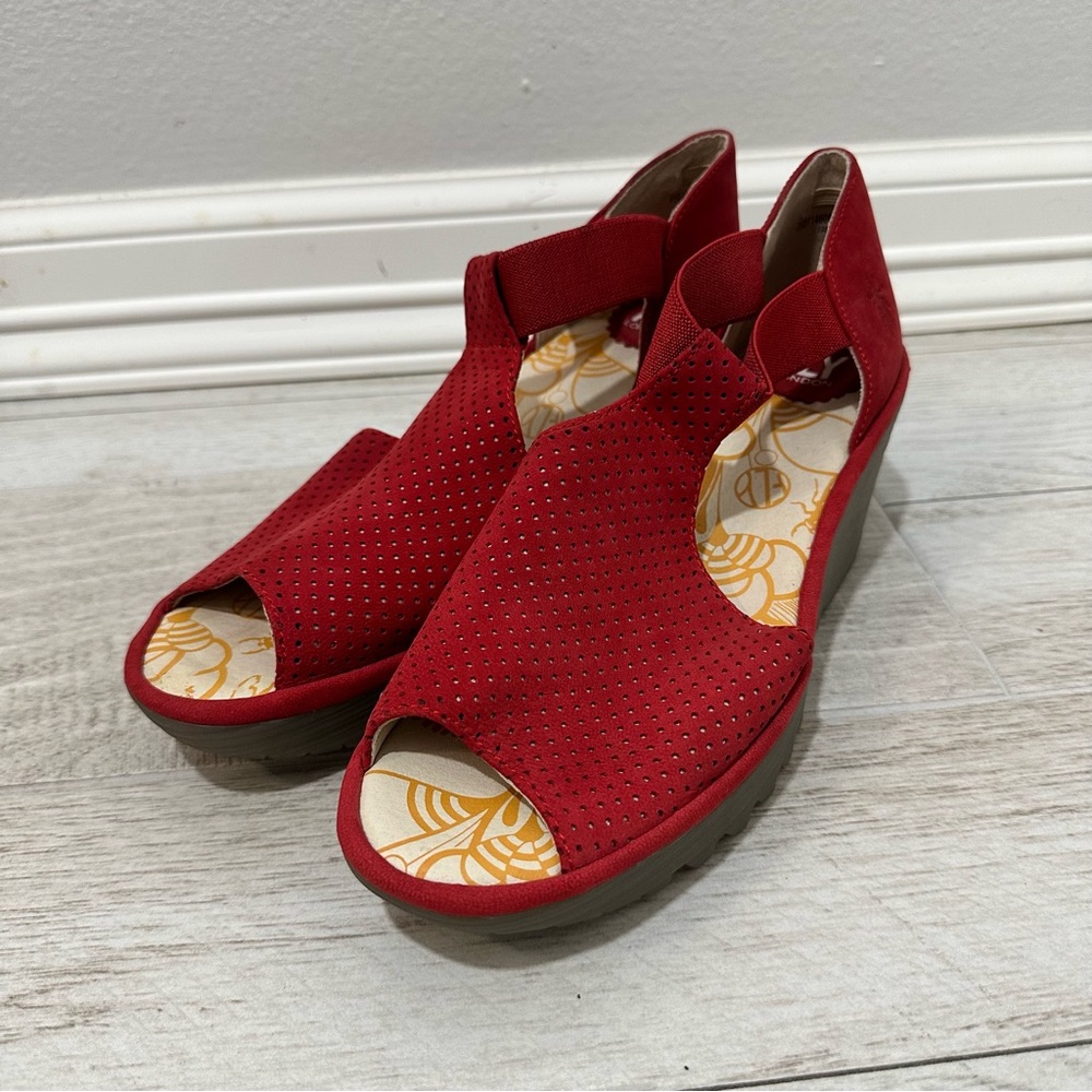 Fly London Lipstick‎ Red Wedge Sandal